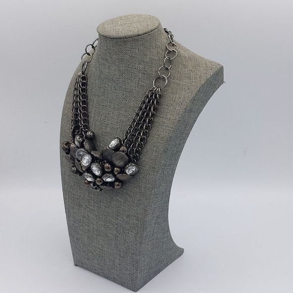 Vintage 80s Gunmetal Gray Silver Toned Necklace Cluster Bib Large Multi Strand - Picture 2 of 7